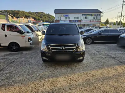 현대 그랜드 스타렉스 2025년 3월 14일 사진 10 · 외관