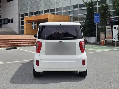기아 레이 2025년 4월 18일 사진 5 · 외관