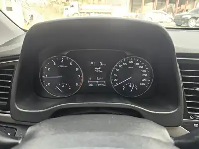 현대 아반떼 AD 1.6 스마트 사진 10 · 계기판