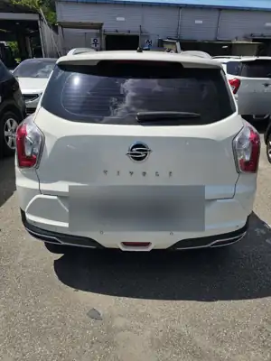 쌍용 티볼리 아머 VX 2WD 사진 15 · 외관