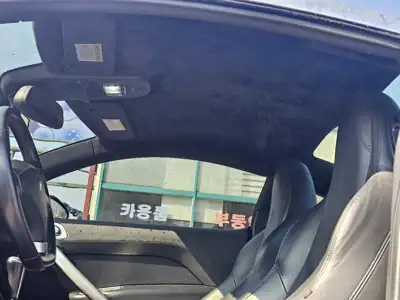 푸조 2025-03-10 사진 15 · 실내